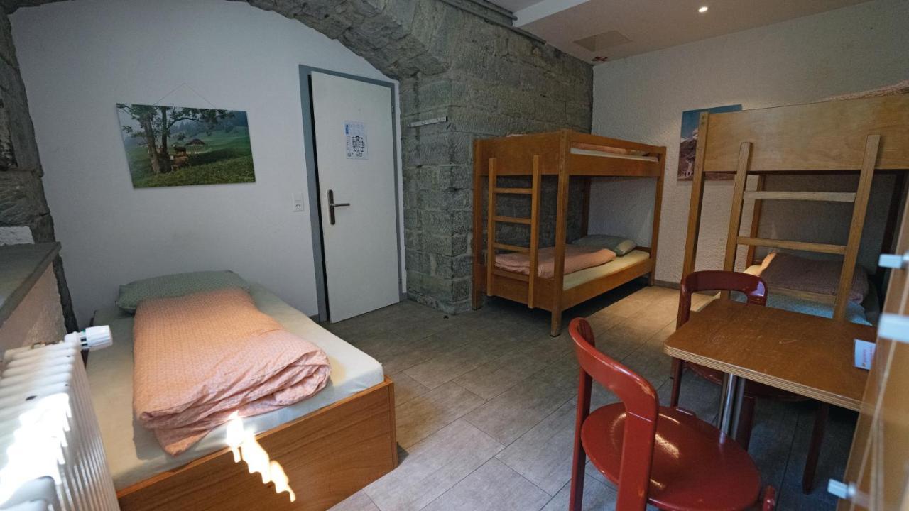 Kreuzlingen Youth Hostel Bagian luar foto