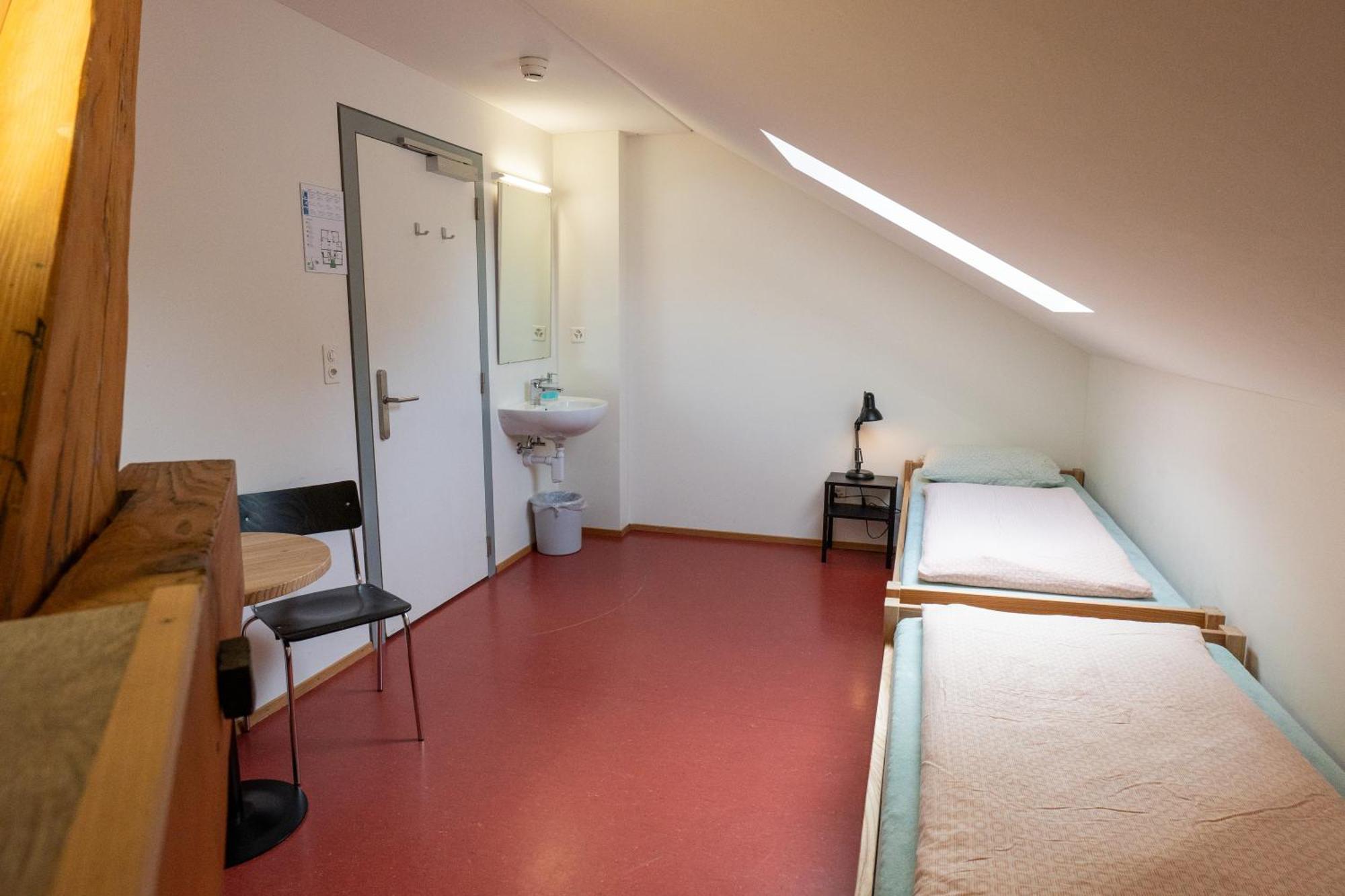 Kreuzlingen Youth Hostel Bagian luar foto