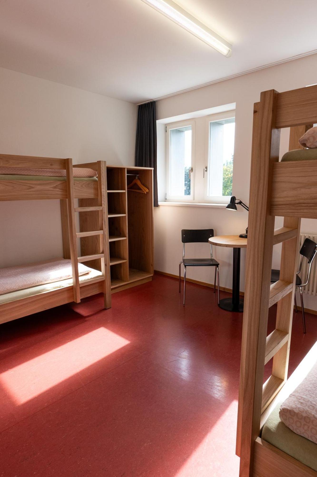 Kreuzlingen Youth Hostel Bagian luar foto