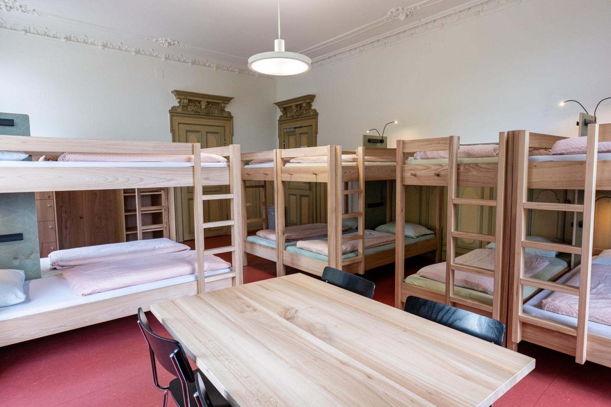 Kreuzlingen Youth Hostel Bagian luar foto